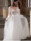 Robe de mariée longue style princesse, manches longues, perles et sequins