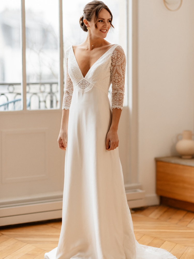 Robe de mariée longue, fluide, bohème by Elsa Gary