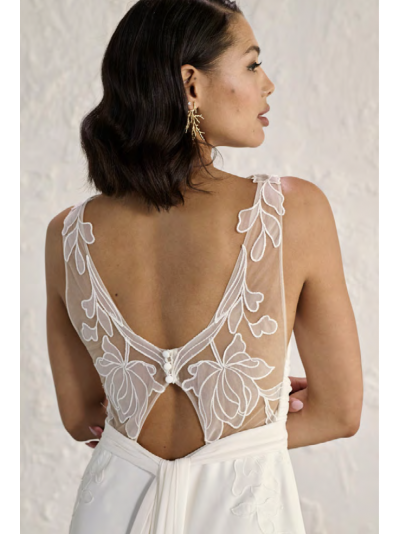 Oranger, robe longue de mariée fluide Rembo Styling