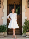 Ancolie, robe de mariage civil courte, forme patineuse, en tulle 3D, manches 3/4 et dos nu